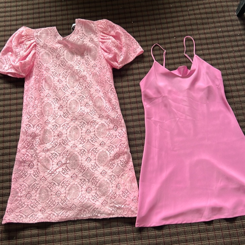 MSGM pink lace dress. Excellent condition. Comes with slip